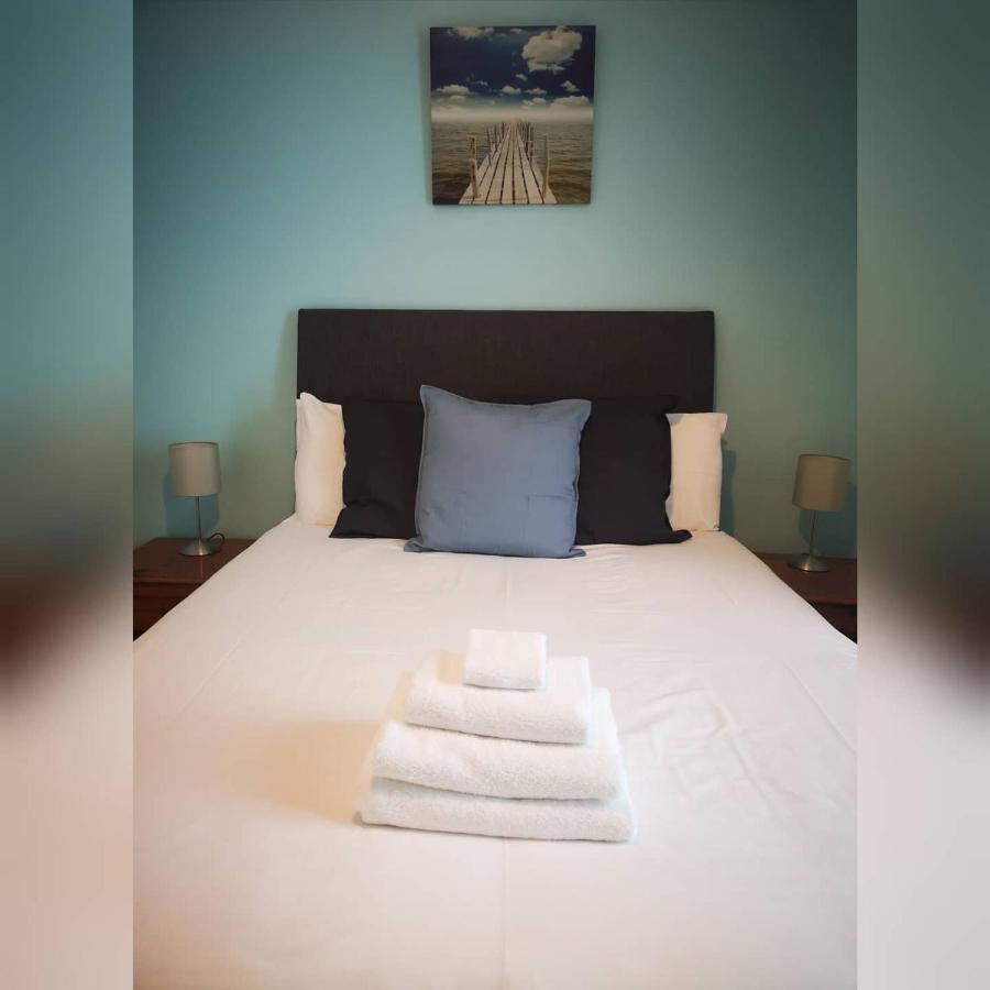 בונדוראן Bank House Guesthouse מראה חיצוני תמונה